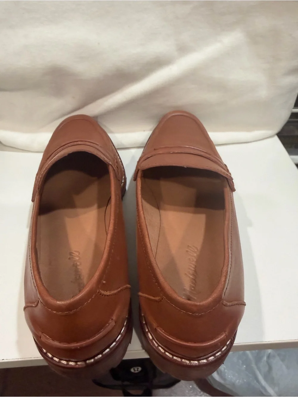 Madewell The Corinne Lugsole Loafer - Picture 4 of 6